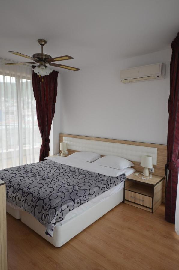 Millennium Apart Complex Aparthotel Sveti Vlas Ngoại thất bức ảnh